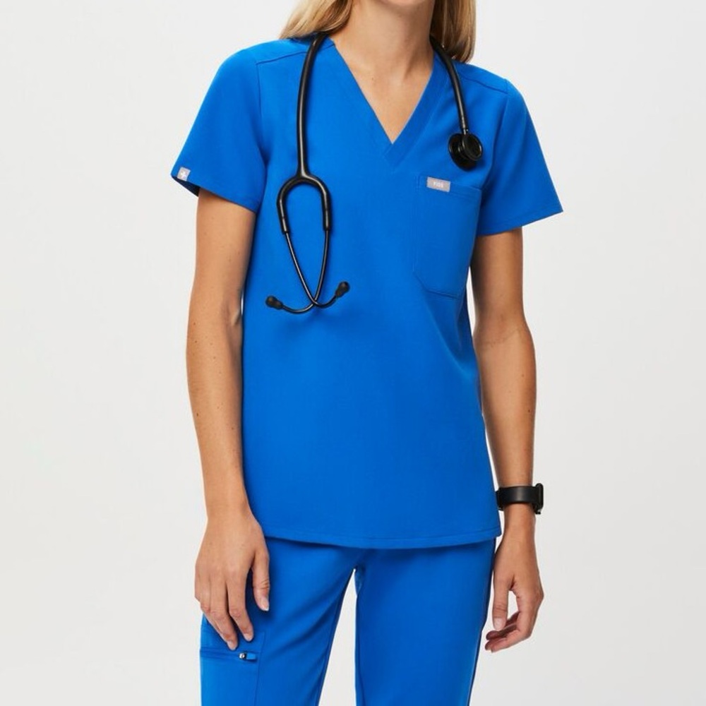 Figs Catarina One Pocket Scrub Top